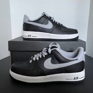 Nike Air Force 1 (W/8.5)